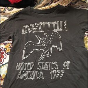 Led Zeppelin band T-shirt